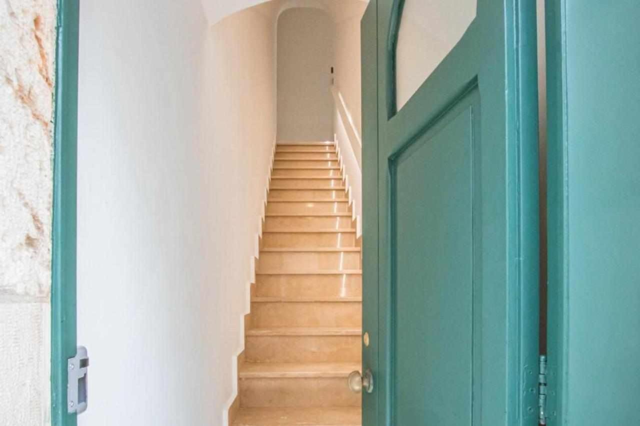 Verde A Mare Полиньяно-а-Маре Экстерьер фото